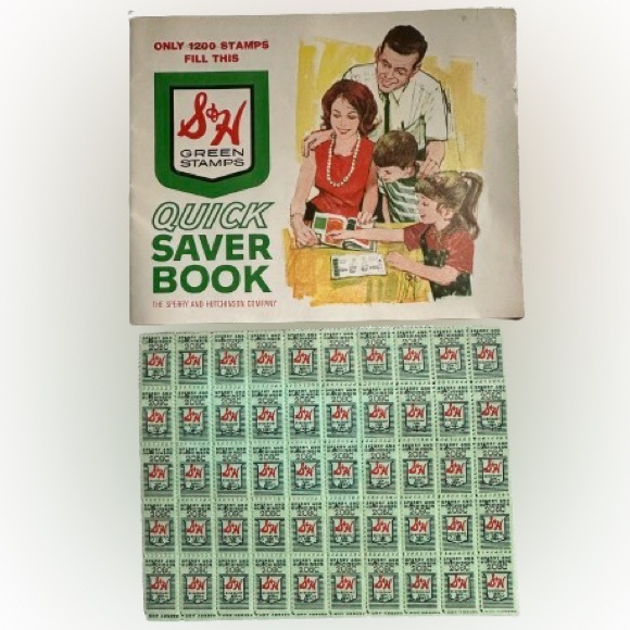 New Vintage Quality Stamps Saver Books with 500 Stamps - Picture 1 of 9